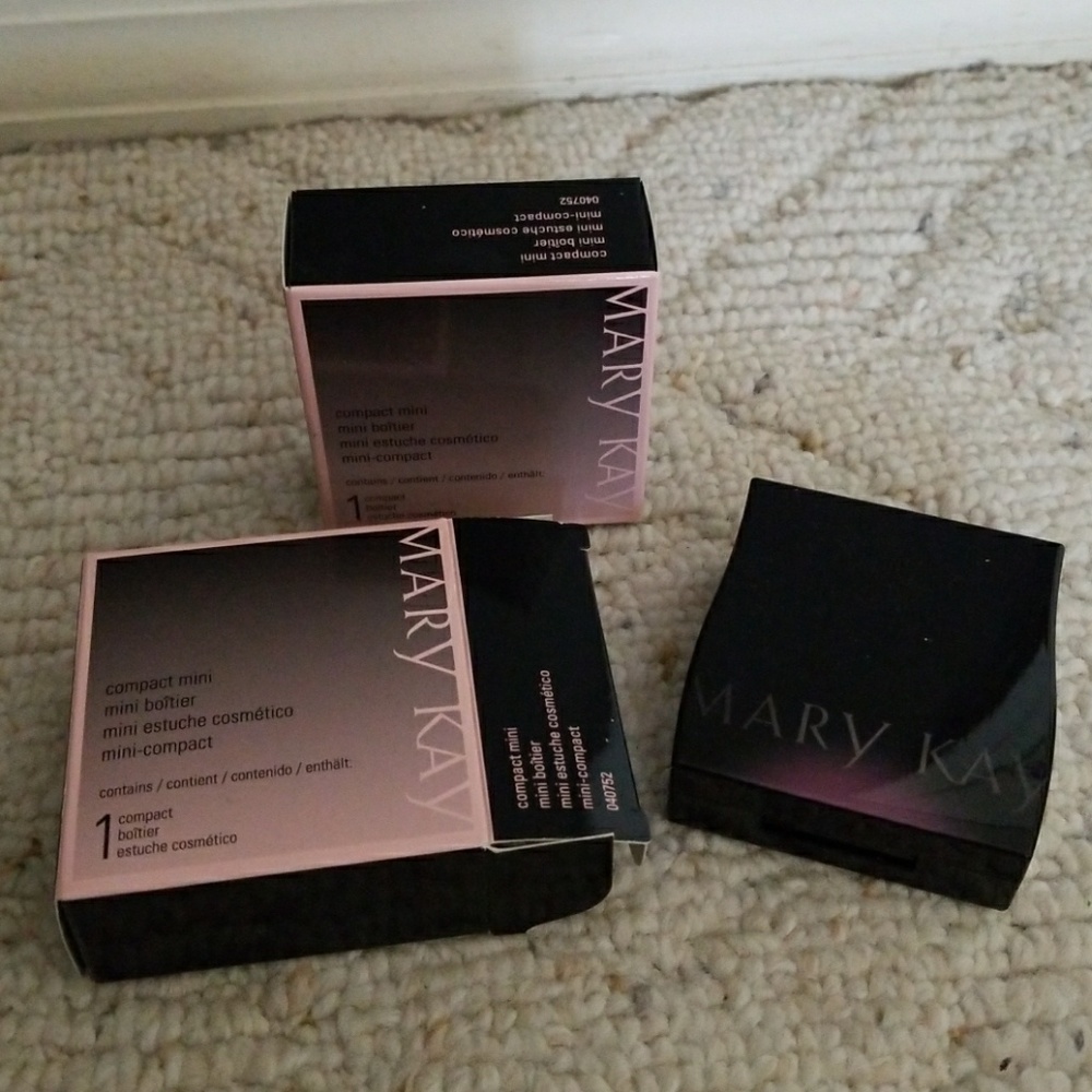 Mary Kay Mini Compact Make up Holder